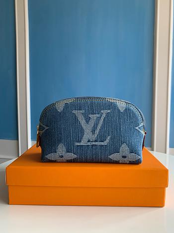 Louis Vuitton Pochette Cosmetique Blue Denim Pouch M24316