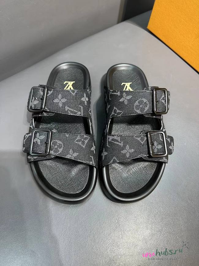 Louis Vuitton black monogram slippers  - 1