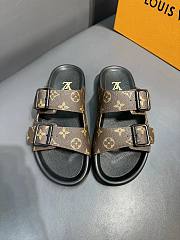 Louis Vuitton brown monogram slippers - 1