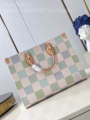 Louis Vuitton N40518 OnTheGo MM Damier Bag - 2