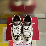 Valentino One Stud XL Low-Top Sneakers  - 5