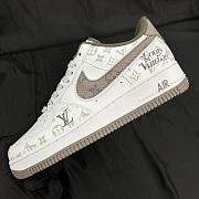 Louis Vuitton X Nike Air Force Low Gray Sneaker - 6