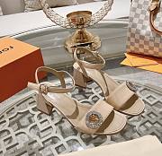 Louis Vuitton beige patent heeled sandal - 1