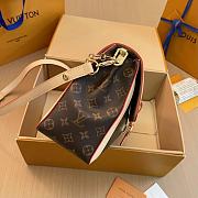 Louis Vuitton Dauphine Soft GM M47149 Bag - 3