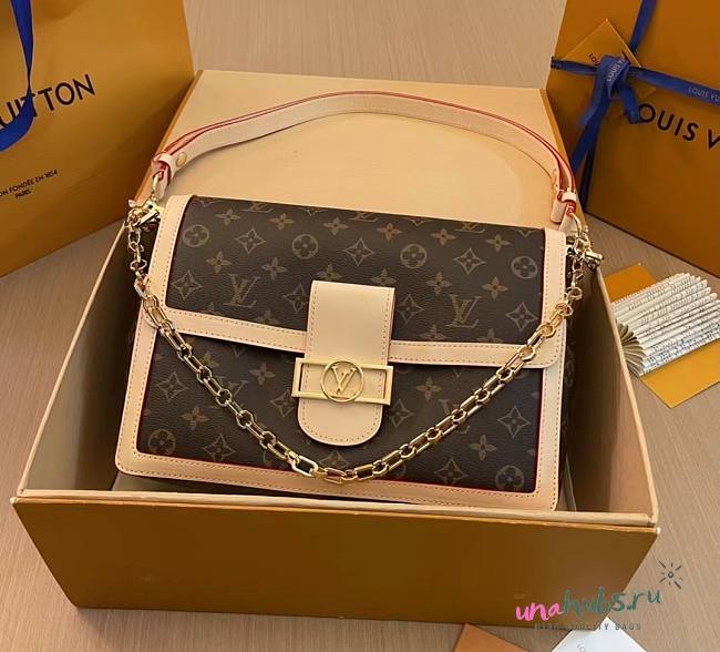 Louis Vuitton Dauphine Soft GM M47149 Bag - 1