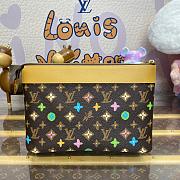 Louis Vuitton Pochette Voyage Souple M83568 Pouch - 6