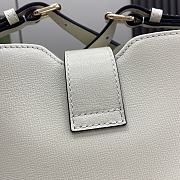 Gucci Mini bucket ivory leather shoulder bag  - 6