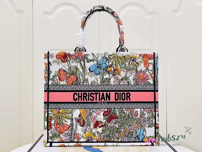 Dior Large Book Tote White Multicolor Mexico Millefiori Embroidery Bag - 1