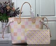 Louis Vuitton Neverfull MM Peach Bag - 3