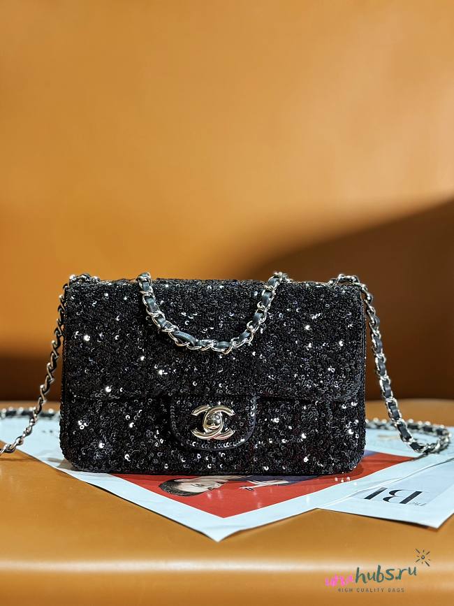 Chanel CF 20 limited black sequin bag - 1