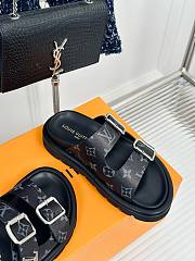 Louis Vuitton Bom Dia black sandals  - 5