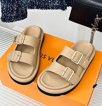 Louis Vuitton Bom Dia beige sandals