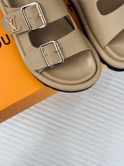 Louis Vuitton Bom Dia beige sandals - 5