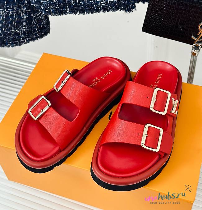 Louis Vuitton Bom Dia red sandals - 1