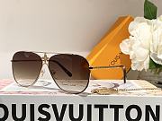 Louis Vuitton flower sunglasses ( 5 colors) - 6