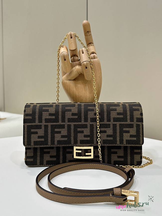 Fendi Wallet On Chain Baguette - 1