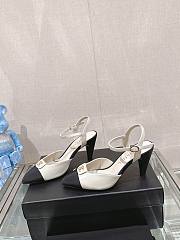 Chanel 2 tone heels ( black/ beige/ white) 7cm - 3