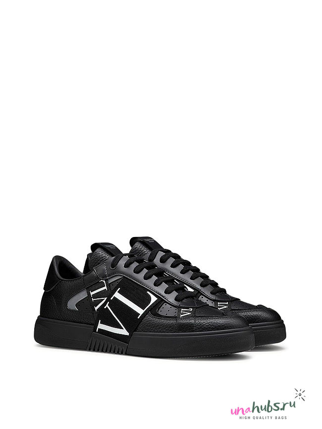 VALENTINO GARAVANI Leather sneakers with side band logo - 1