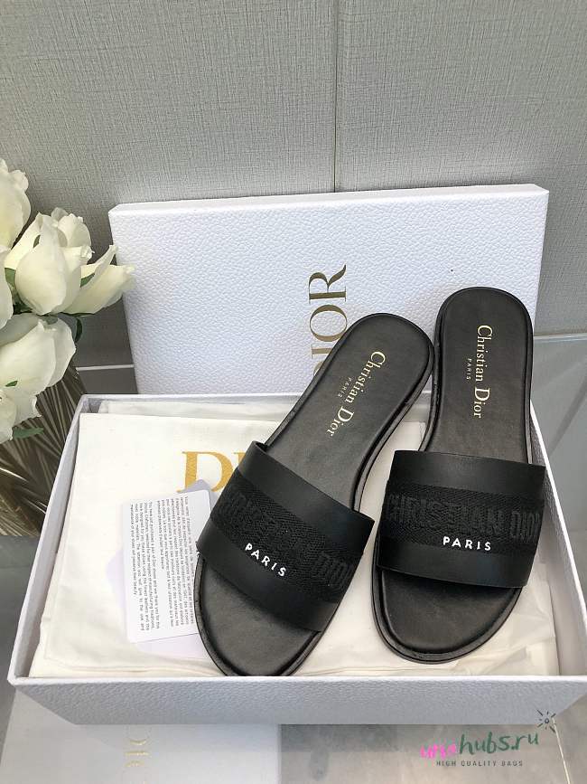 	 Dior Dway Slides in Black leather - 1