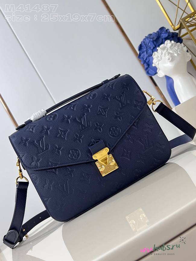 Louis Vuitton Pochette Metis Navy Blue Shoulder Bag - 25 x 19 x 7 - 1