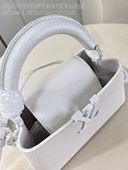 Louis Vuitton Capucines White - 22 x 12 x 8 - 6