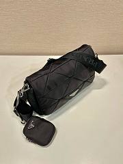 Prada Padded Re-Nylon shoulder bag - 24x17x8cm - 5