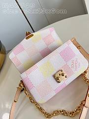 Louis Vuitton Pochette Métis East West Bag Peach Pink - 21.5 x 13.5 x 6 cm - 3