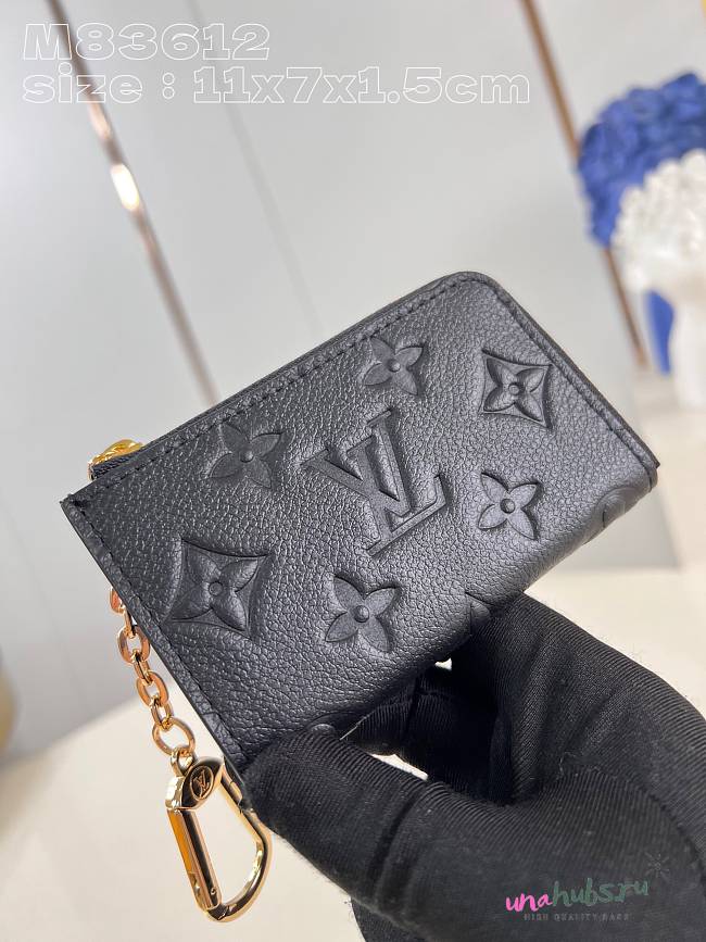 Louis Vuitton Noa Key Holder Monogram Canvas Black - 11 x 7 x 1.5 cm - 1