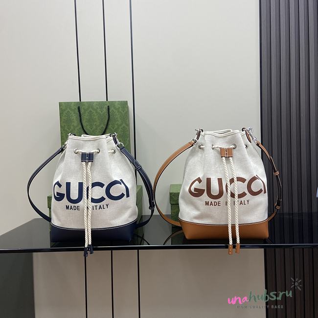 GUCCI MINI SHOULDER BAG WITH GUCCI PRINT - 22.5x 31x 15CM - 1