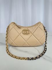 CHANEL 23K HOBO BAG 19 - 24cmX13.5cmX6cm - 2