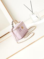 	 Chanel Vanity Shoulder Bag With Handle In Pink - 10-17-8cm - 5