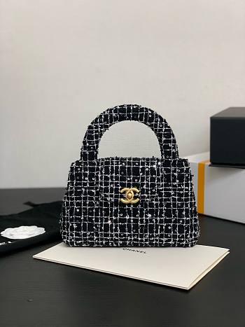 	 Chanel Kelly 23K Tweed Small Black Bag - 19x13x7cm