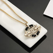 Chanel Black Circle Pendant Necklace - 4