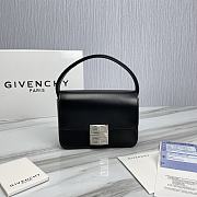 	 Givenchy Black 4G Small shoulder bag - 16*12*6cm - 1