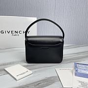 	 Givenchy Black 4G Small shoulder bag - 16*12*6cm - 5