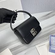 	 Givenchy Black 4G Small shoulder bag - 16*12*6cm - 4