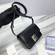 	 Givenchy Black 4G Small shoulder bag - 16*12*6cm - 3