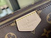 Multi Pochette Accessoires Monogram Green Strap M44823 - 2