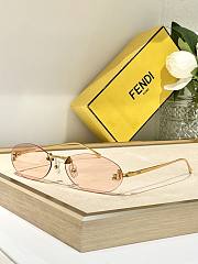 Fendi First Oval Rimleas Sunglasses - 6