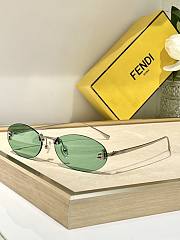 Fendi First Oval Rimleas Sunglasses - 5