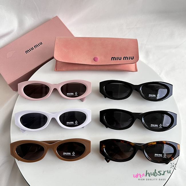 Miumiu Diamond Logo Sunglasses - 1