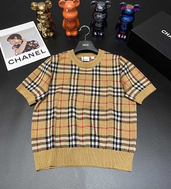 	 Burberry Wool knit Checked Brown T-Shirt 02