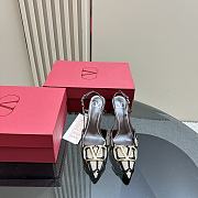 Valentino Garavani Vlogo Signature Toile Icongraphe Slingback Pumps - 5