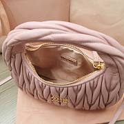 	 Miu Miu Wander Matelasse Nappa Leather light Pink Hobo Bag - 20x17x6cm - 3