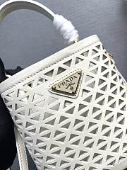 	 Prada Panier Leather Mini Bag Cut off Motif White - 18×17×10.5 CM - 2