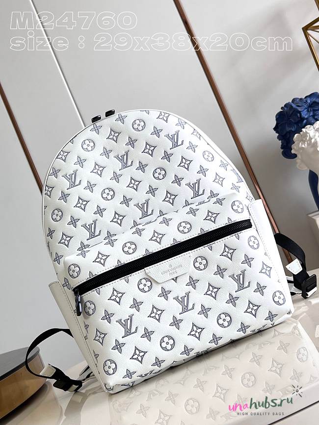 Louis Vuitton Monogram Shadow Discovery Backpack In White - 29 x 38 x 20 - 1