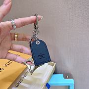 	 Louis Vuitton Key Holder Pink Black - 4
