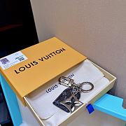 	 Louis Vuitton Key Holder Pink Black - 3