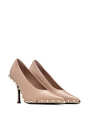 Valentino Garavani Rockstud leather pumps in nude - 1