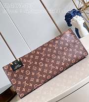 Louis Vuitton Onthego Voyage - 44*33*18cm - 2